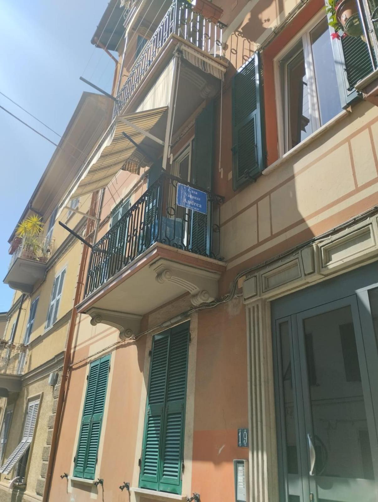 Apartamento Casa Vacanze Andrea La Tua Base Per Visitare Il Mare Delle Cinque Terre La Spezia Exterior foto
